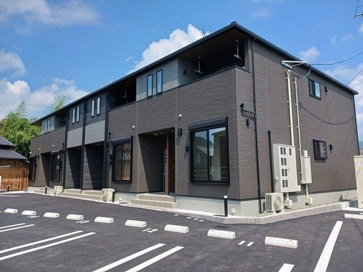 フレアルーチェ日ノ隈IIの外観