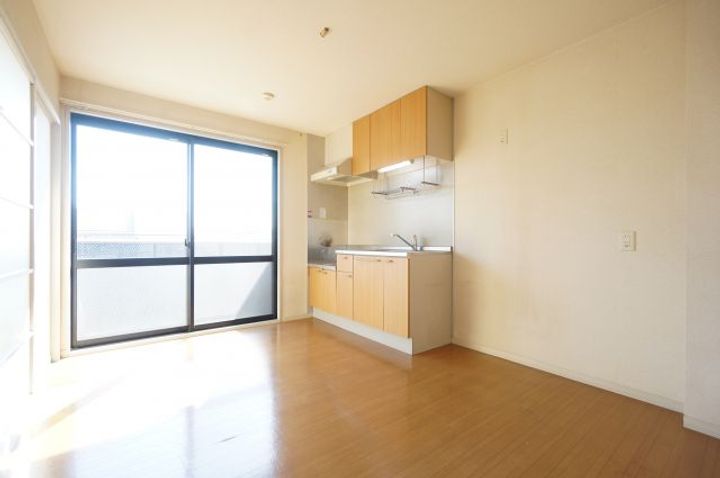 サンフィールドA棟の居間