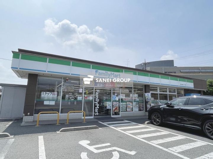 アミコート パルテノの周辺