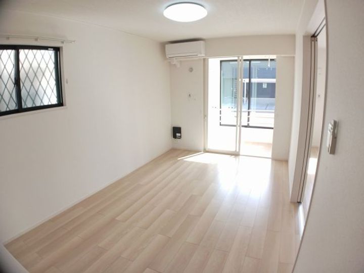 岐阜県大垣市青柳町3(アパート)の賃貸物件の居間