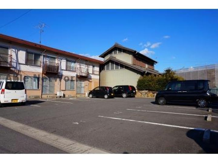 愛知県碧南市久沓町4(アパート)の賃貸物件の地図