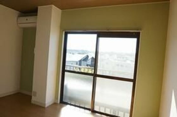 メゾン多摩川の居間