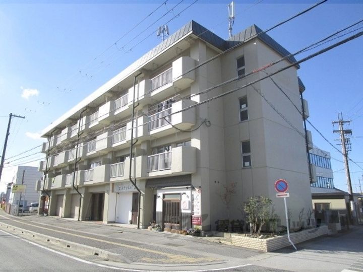 セリマンションの外観