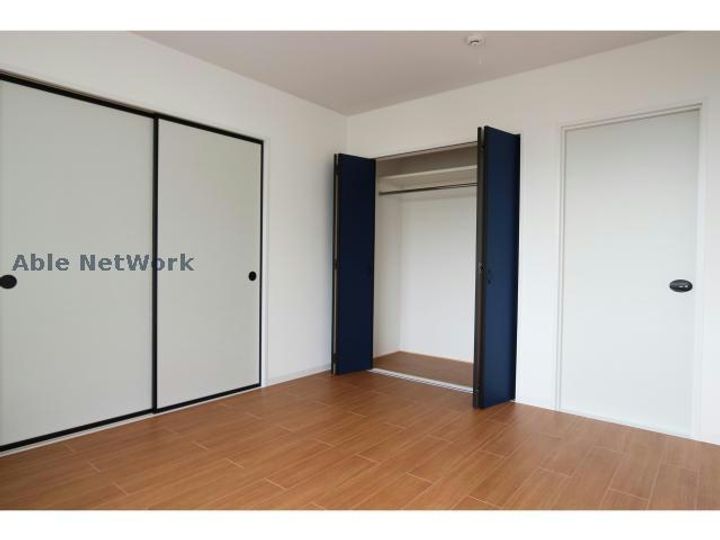 ルネッサンスIIの居間