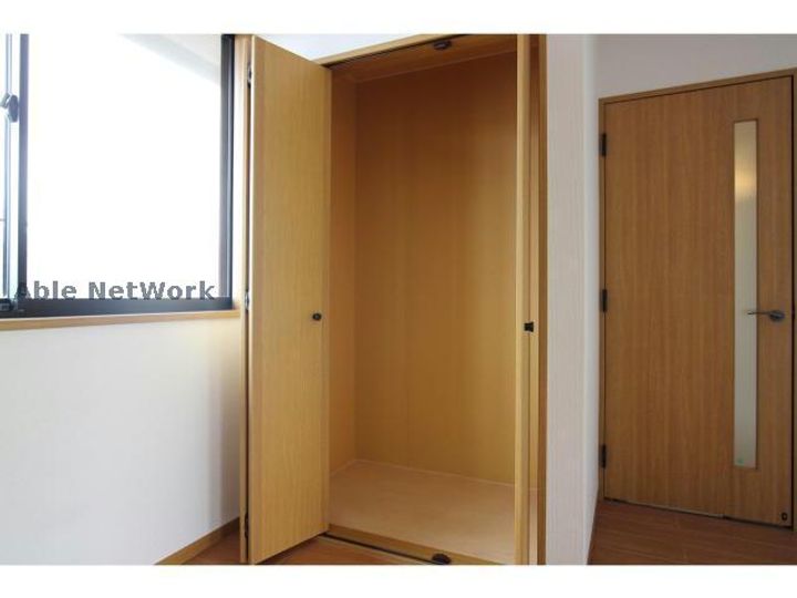 ルネッサンスIIの内装