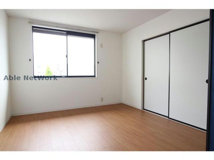 ルネッサンスIIの居間