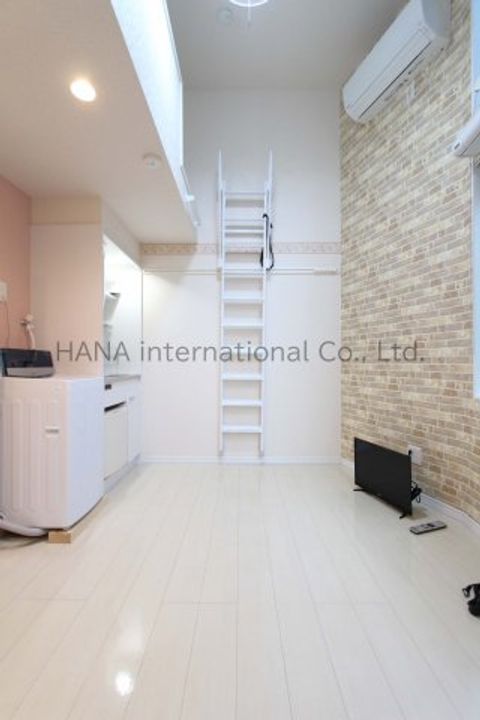 ユナイト衣笠マルセロの瞳の内装