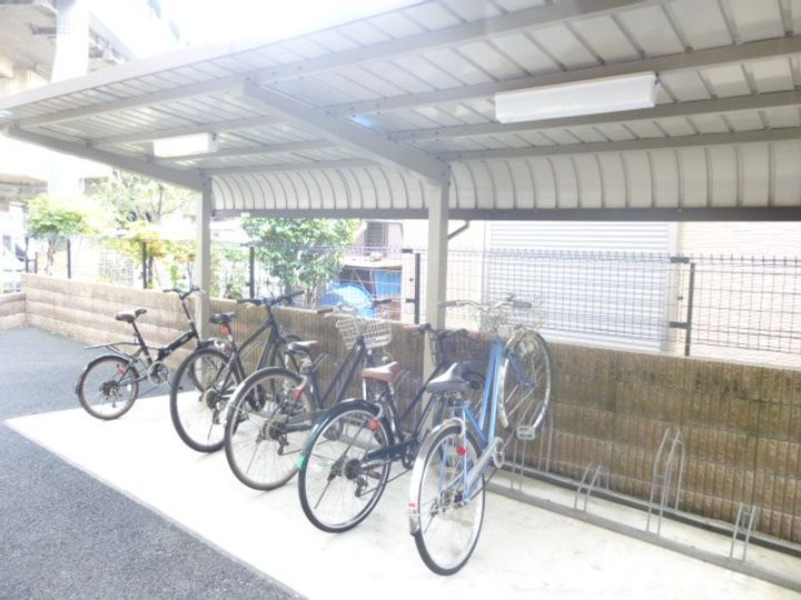 神奈川県横浜市港北区日吉5の賃貸マンションの内装