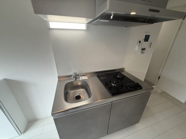 東京都杉並区方南1の賃貸マンションのキッチン