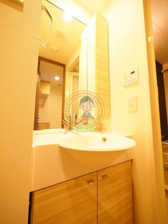 神奈川県横浜市西区浅間町3(マンション)の賃貸物件の内装