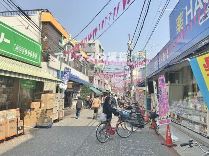 神奈川県横浜市西区浅間町3(マンション)の賃貸物件の周辺