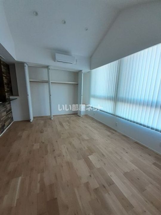 昭和町戸建の居間