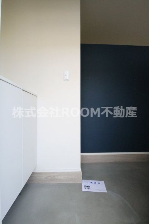 ROMの玄関