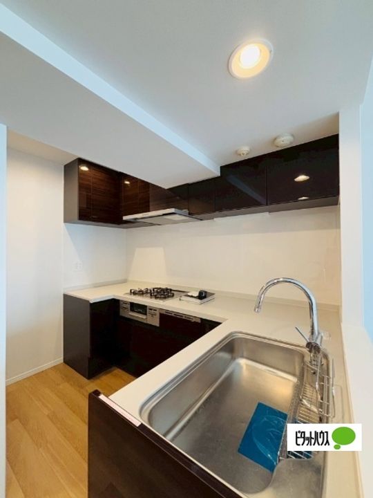 オーパスホームズ白山のキッチン