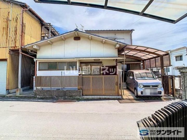 香川県坂出市白金町2(一戸建)の賃貸物件の外観