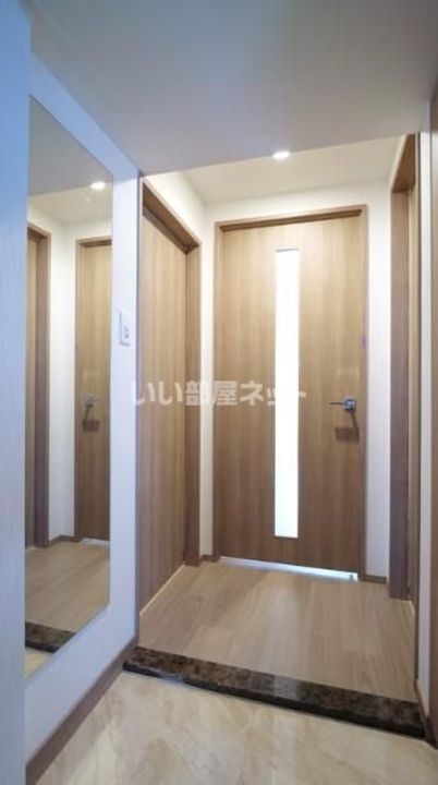 プレジオ西新井の玄関