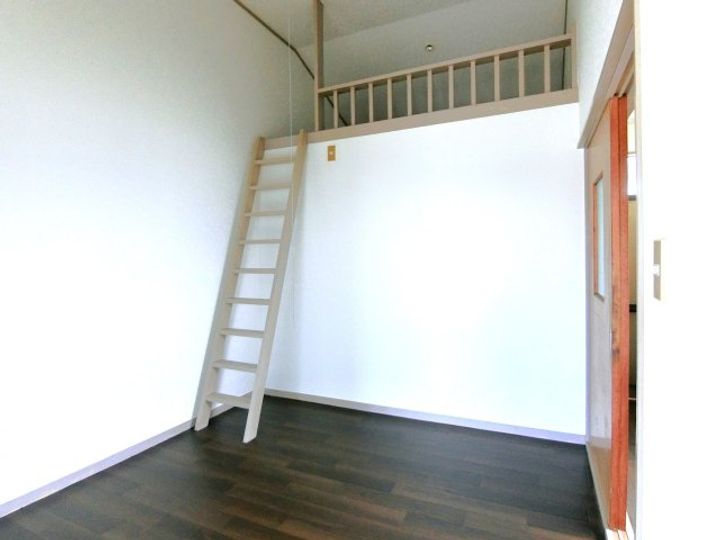 千葉県茂原市鷲巣(アパート)の賃貸物件の居間