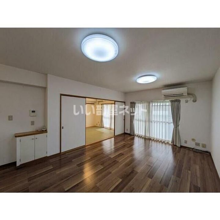 ヴェルディール仰木第壱号棟の内装