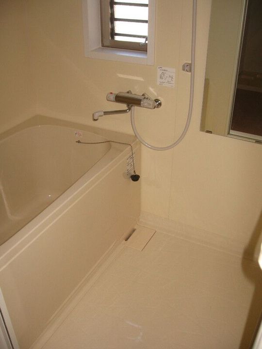 アクエルド御所北の風呂