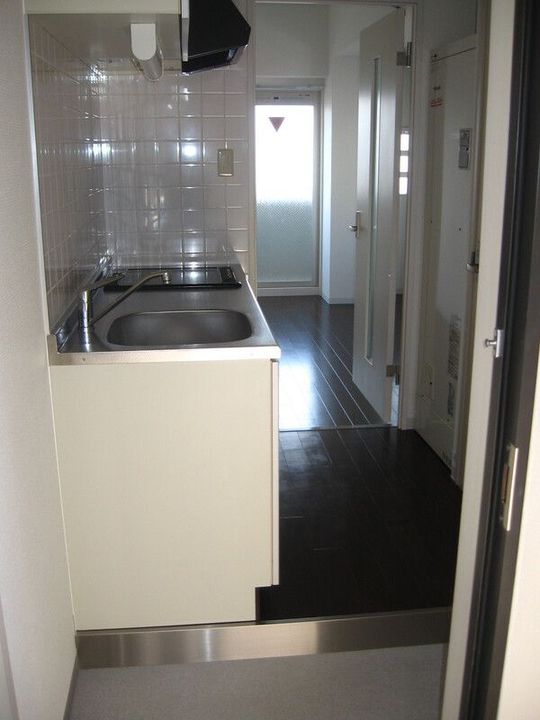 アクエルド御所北の玄関