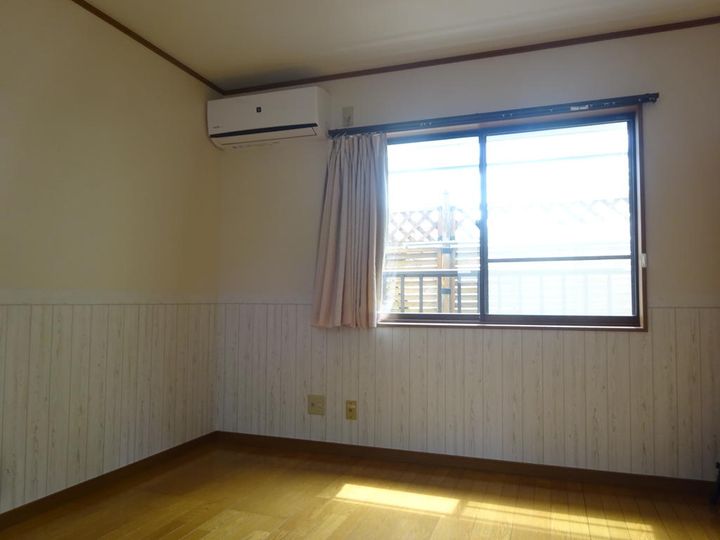 第3ロイヤル大嶋の居間