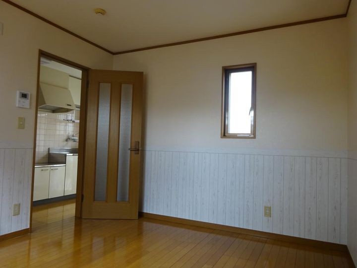 第3ロイヤル大嶋の居間