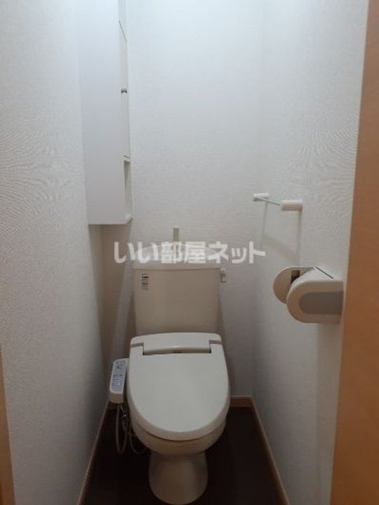 NMON Fの内装
