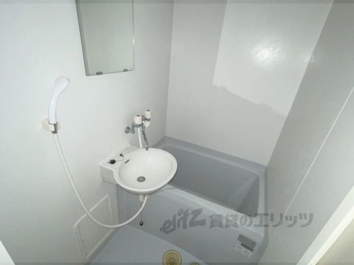 レオパレスドウマンの風呂