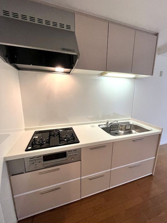 神奈川県横浜市都筑区北山田2(一戸建)の賃貸物件のキッチン