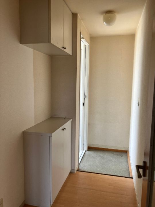 メゾンあすかBの玄関