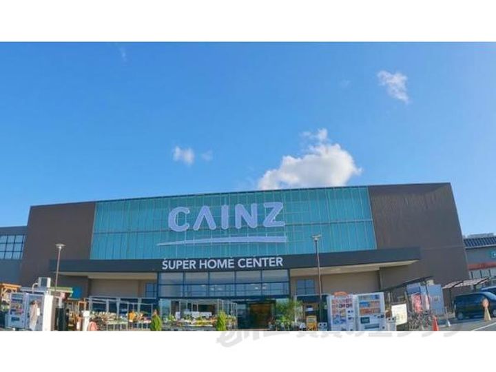 イストワールIの周辺