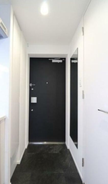 東京都渋谷区笹塚3(マンション)の賃貸物件の玄関