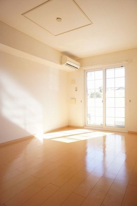 福島県いわき市常磐白鳥町館(アパート)の賃貸物件の居間