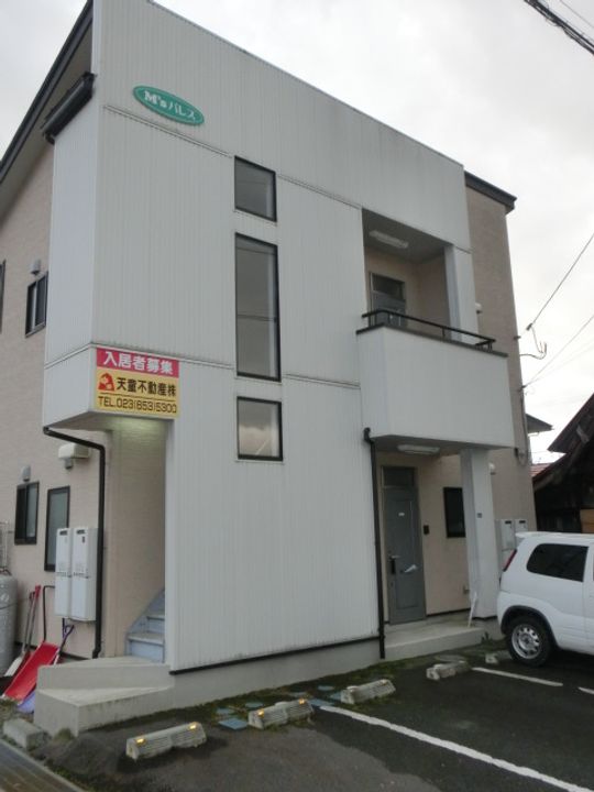 M‘Sパレスの外観