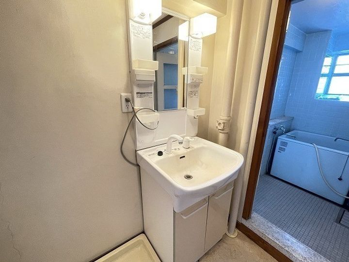 スカイハイツ末広の内装
