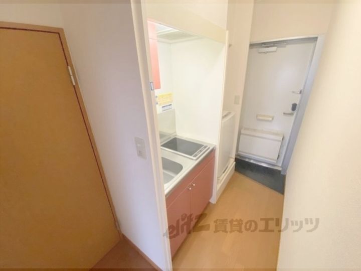 レオパレス八条のキッチン