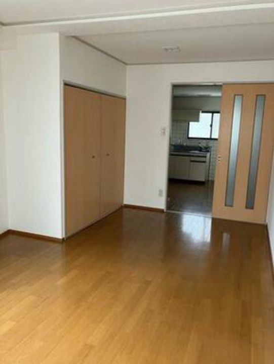 モデナの内装