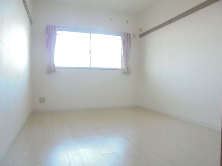 パストラル・アイの内装