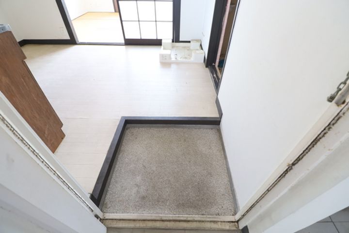 第1CCSビルの玄関