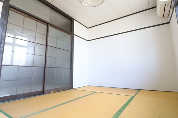 第1CCSビルの居間