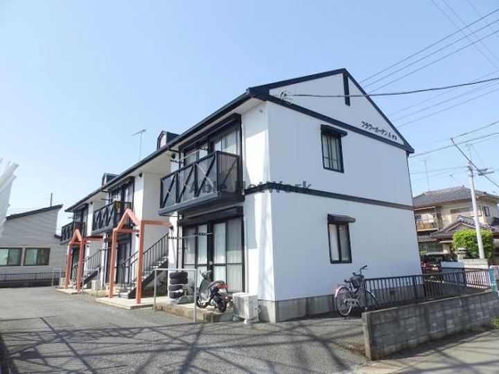 フラワーガーデンAの外観