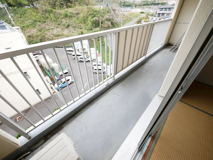 レガーロ城南の内装