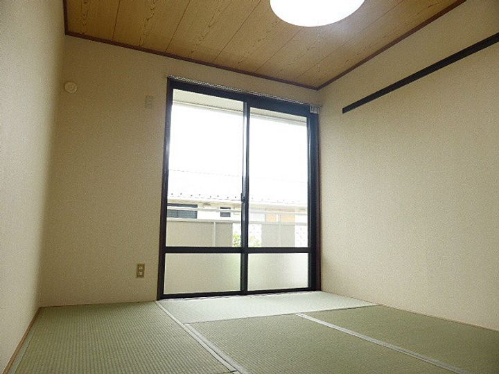 ハイツクリスタルの内装