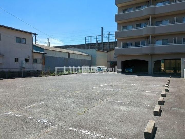 ロイヤルプラザ郡山の地図