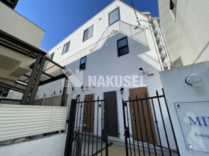 ミハス学芸大学の外観