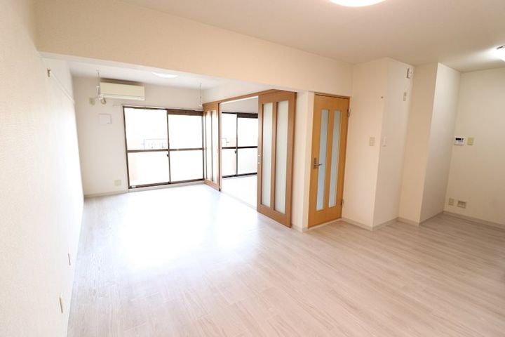 ミレーニアの居間