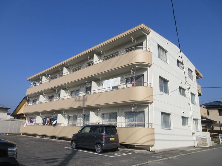 広島県東広島市西条町西条東(マンション)の賃貸物件の外観