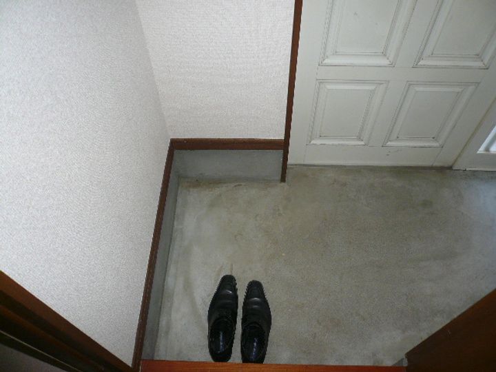 コーポ平田の玄関