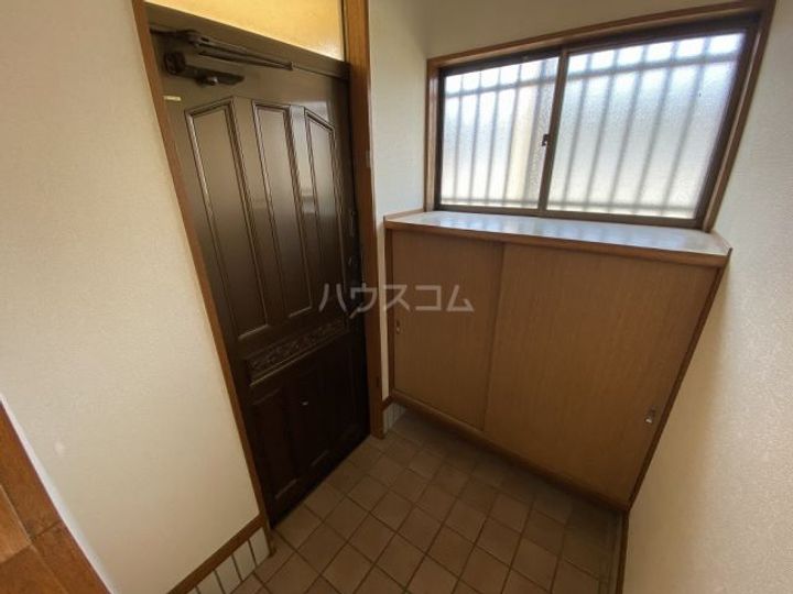 埼玉県北葛飾郡杉戸町大字佐左ヱ門(一戸建)の賃貸物件の玄関