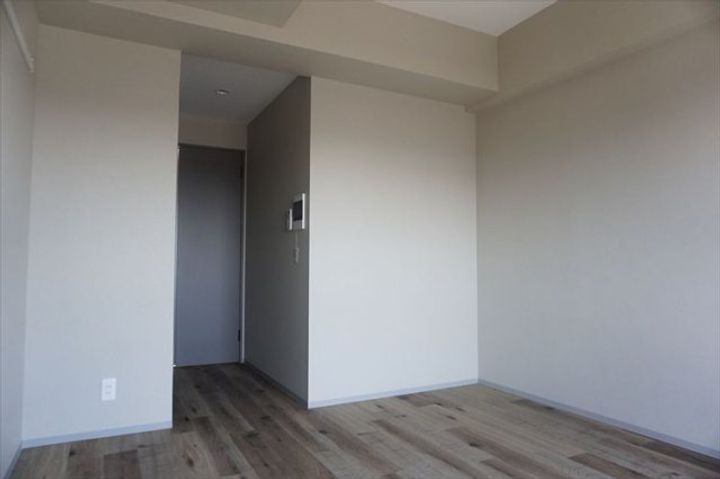 Central S 砂山町の内装